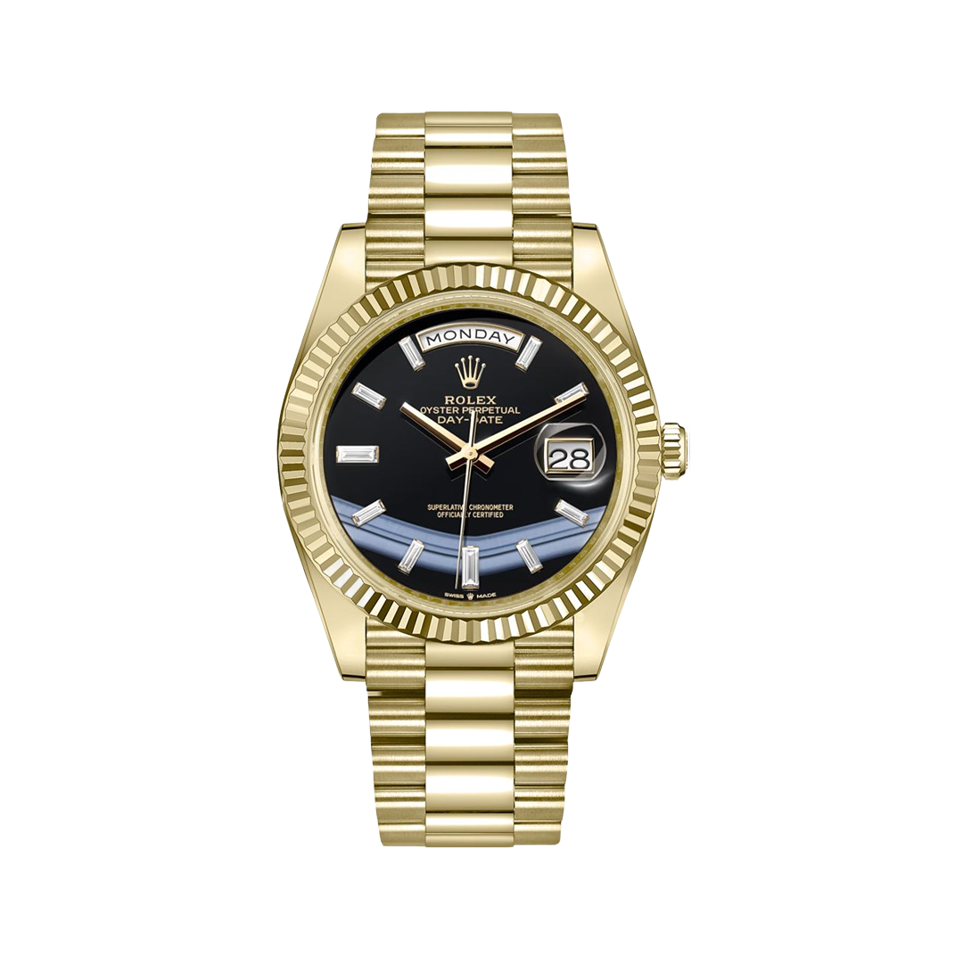 Vooraanzicht van een Rolex Day-Date 40 228238-0059 horloge met gouden kast, groene wijzerplaat en president-armband, luxe herenhorloge, iconisch design.